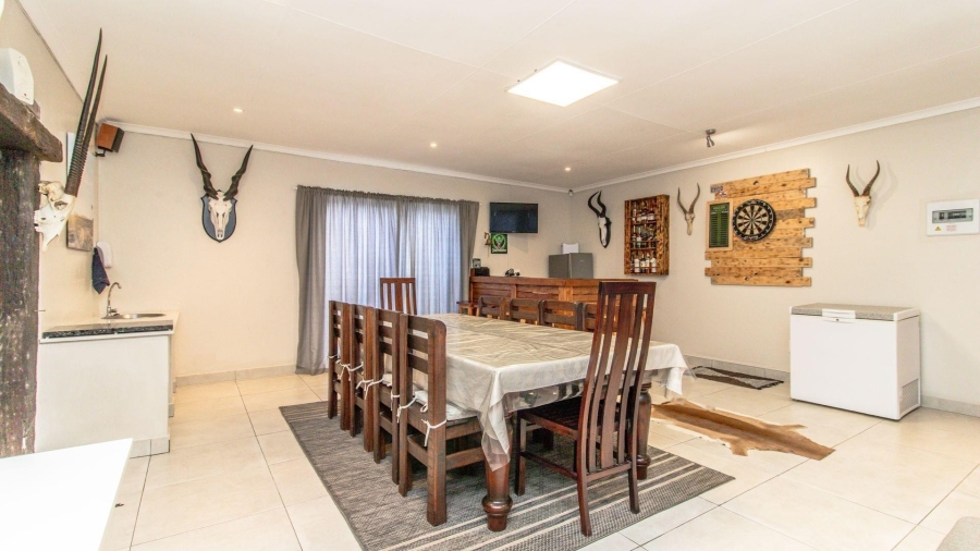 3 Bedroom Property for Sale in Franskraal Western Cape